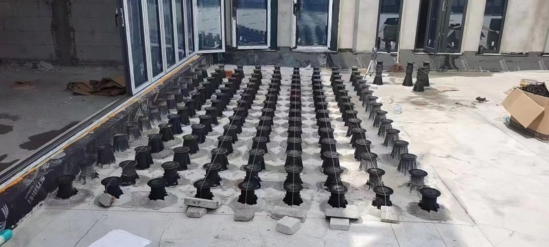 Taurus thumb 250-310mm Paving Stone Pedestals