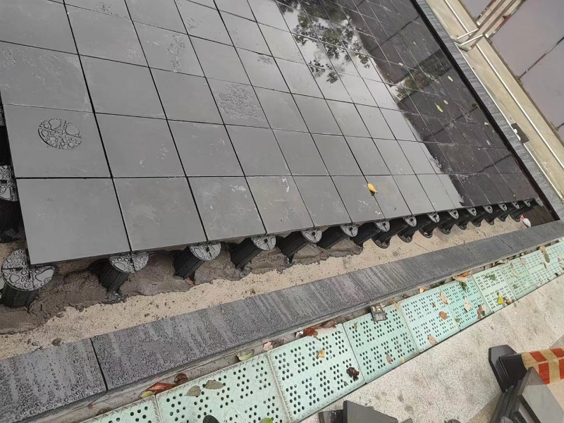 Taurus thumb 260-380mm Adjustable Paving Slab Supports