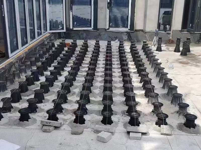 Taurus thumb 260-380mm Adjustable Paving Slab Supports