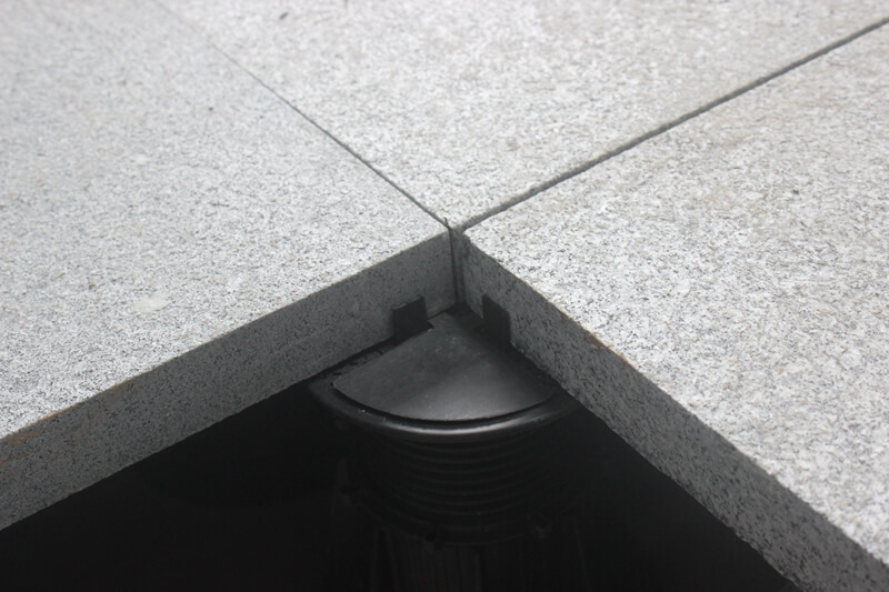 Taurus thumb 75-100mm Pedestal Paving System