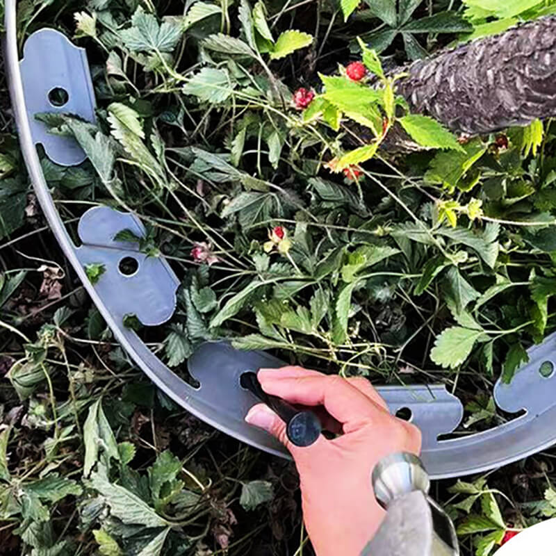 Taurus thumb Heavy Duty Plastic Garden Edging