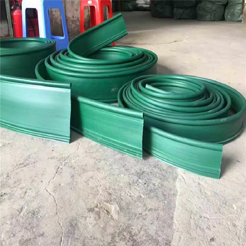 Taurus thumb Plastic Garden Border