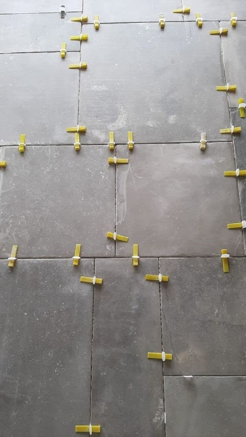 Taurus thumb Tile Spacer Clips