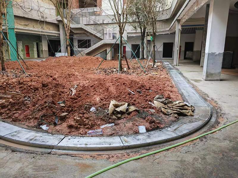 Taurus thumb Slot Drain Cover