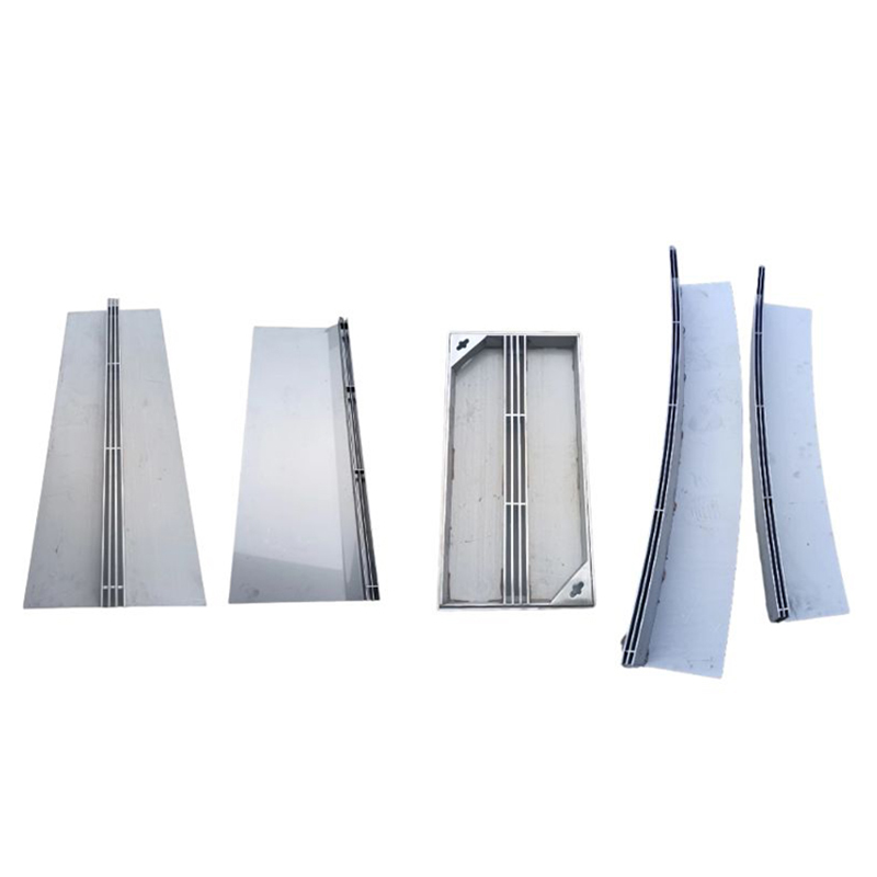 Taurus thumb Slot Drain Grate