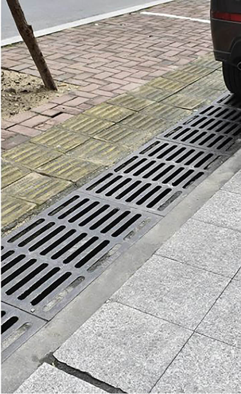 Taurus thumb Cast Iron Trench Drain Grates