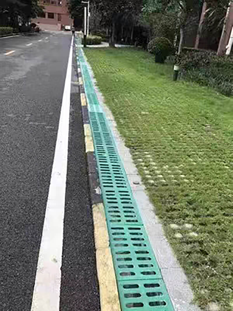 Taurus thumb Poly Floor Drain Grates