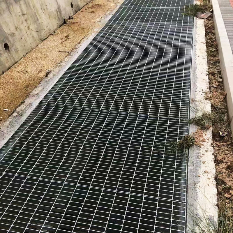 Taurus thumb Steel Storm Drain Grates