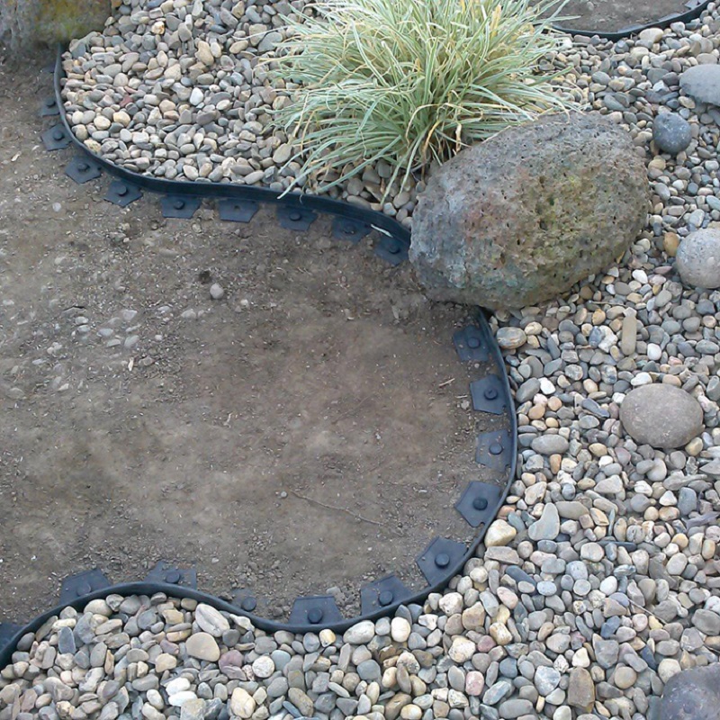 Taurus thumb Yard Edging