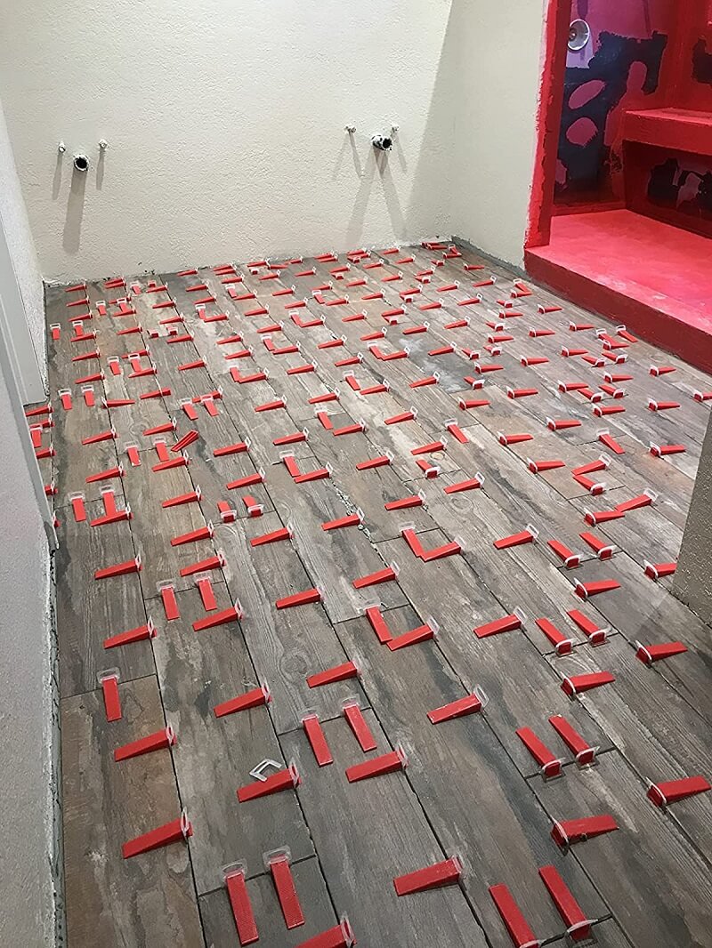 Taurus thumb Floor Leveling Clips