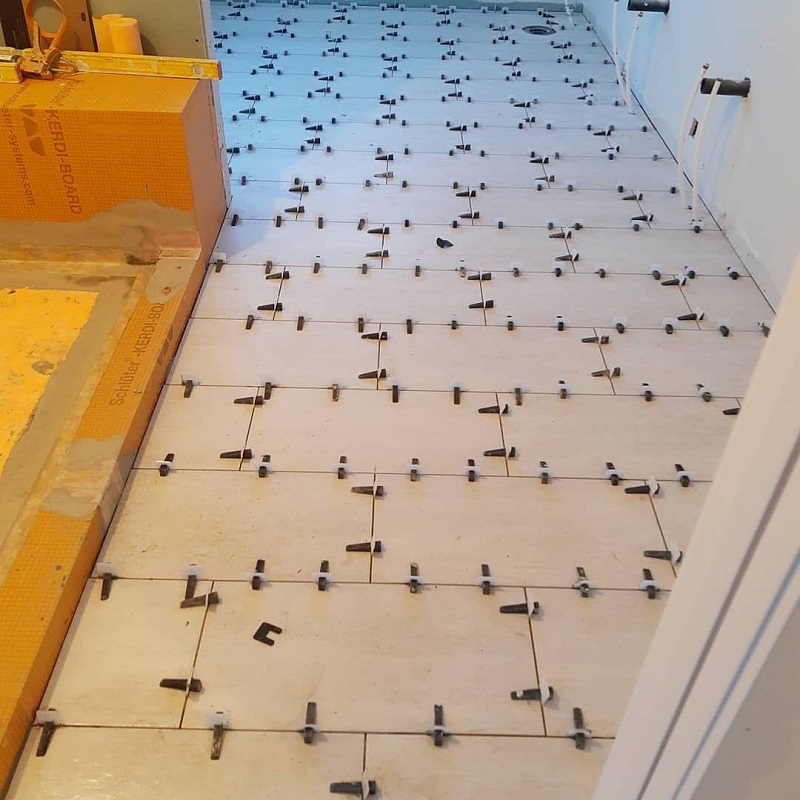 Taurus thumb Plastic Tile Leveling Clips