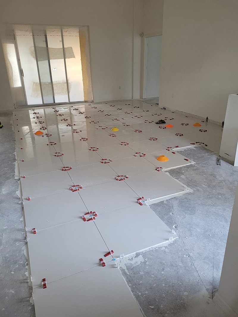 Taurus thumb Slab Leveling Clips