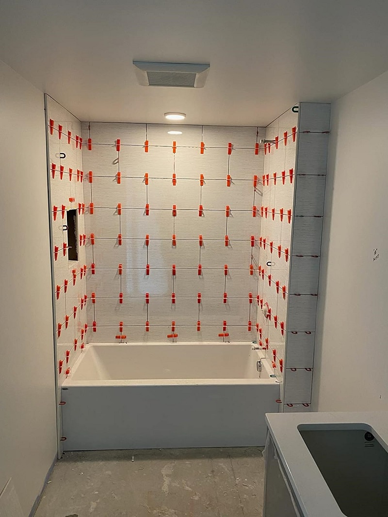 Taurus thumb Tile Installation Clips