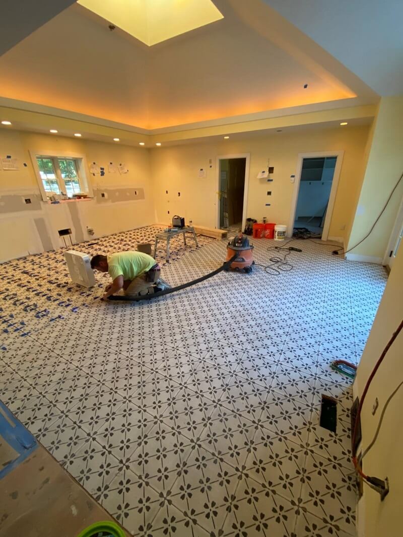 Taurus thumb Tile Installation Clips