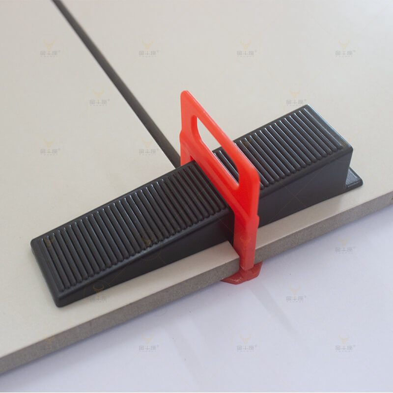 Taurus thumb Tiling Clamps